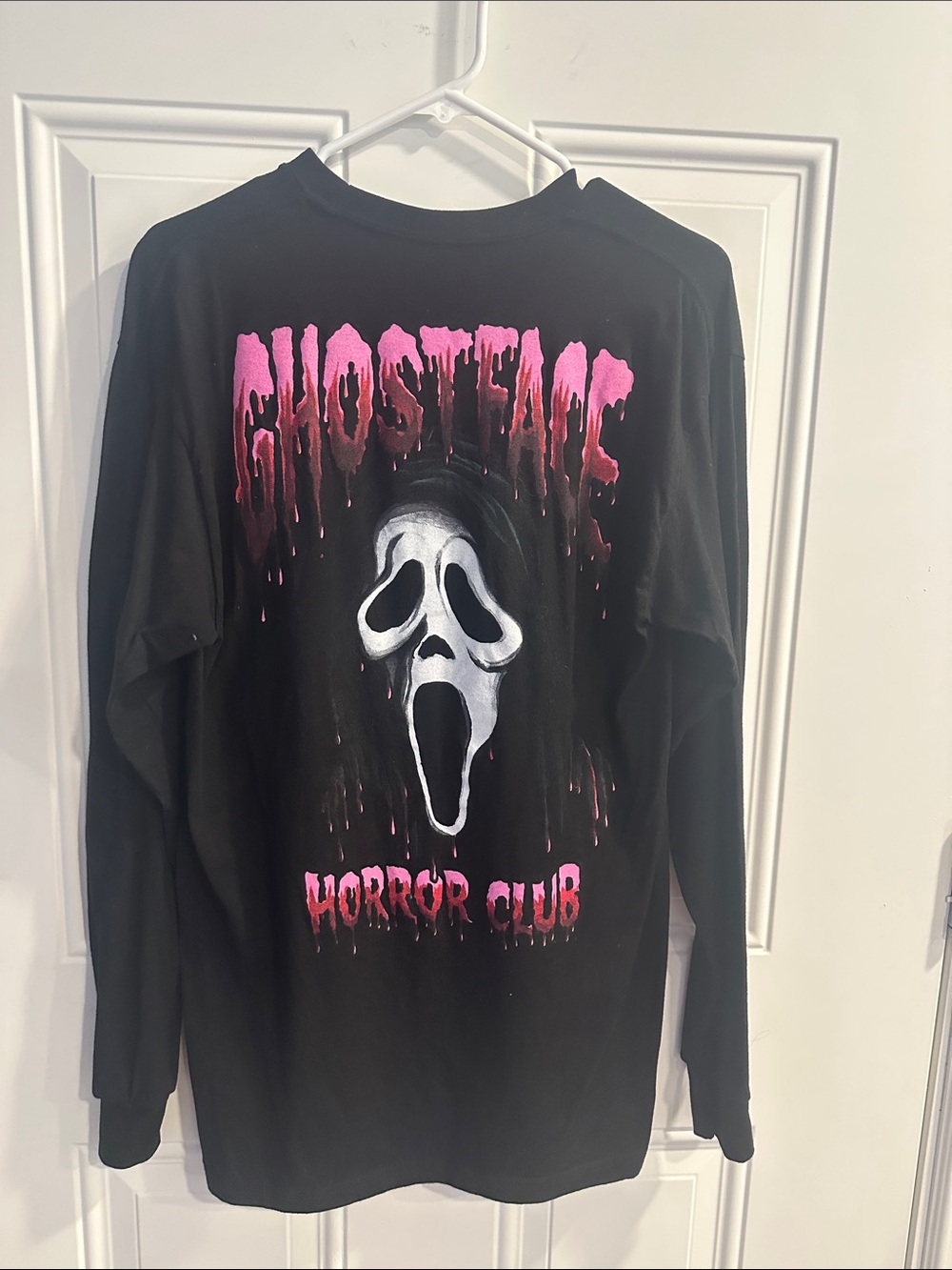 Scream Ghost Face Horror Club Long-Sleeve T-Shirt black pink medium